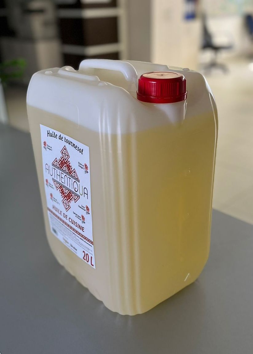 Huile désodorisée raffinée riche en acide oléique en bidons de 20l 