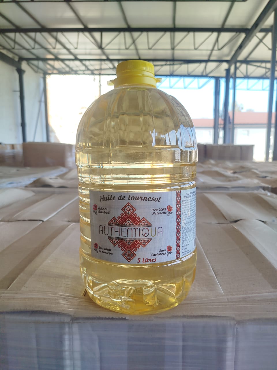 Huile de tournesol raffinée (rsfo régulier) en bouteilles de 5 l 