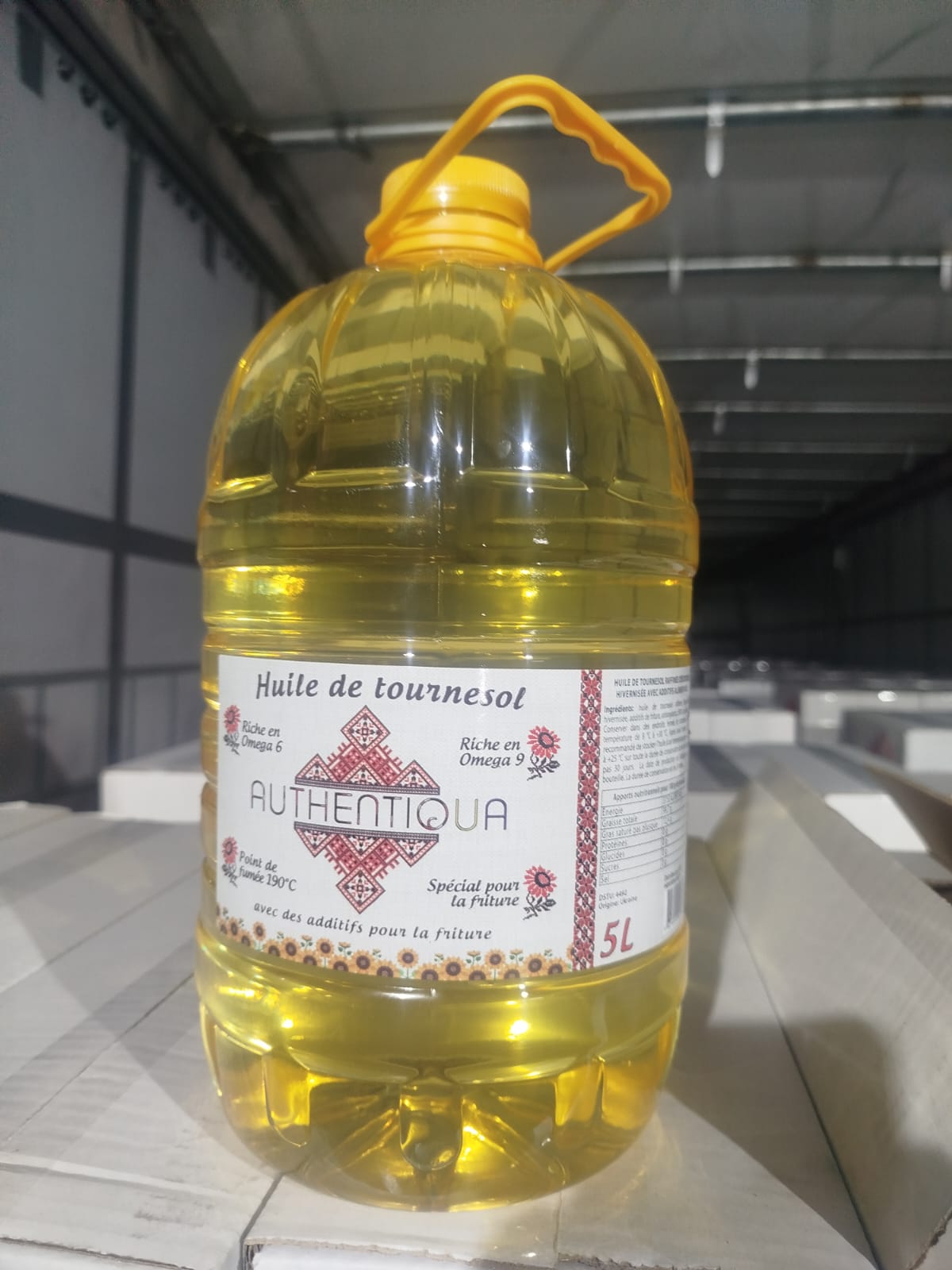 Huile de tournesol à haute teneur en acide oléique(HOSO) en bouteilles de 5l 