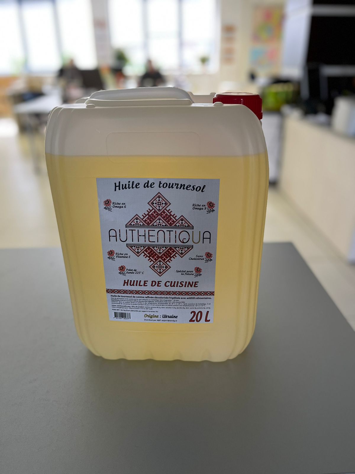 Huile de tournesol organique (bio) à haute teneur oléique en bidons de 20 litres